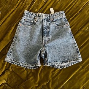 Zara Mom Jean shorts